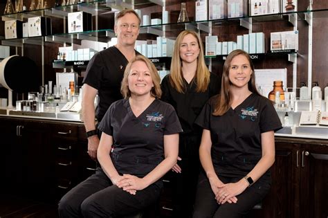 Skin Advantage Dermatology Clinic .